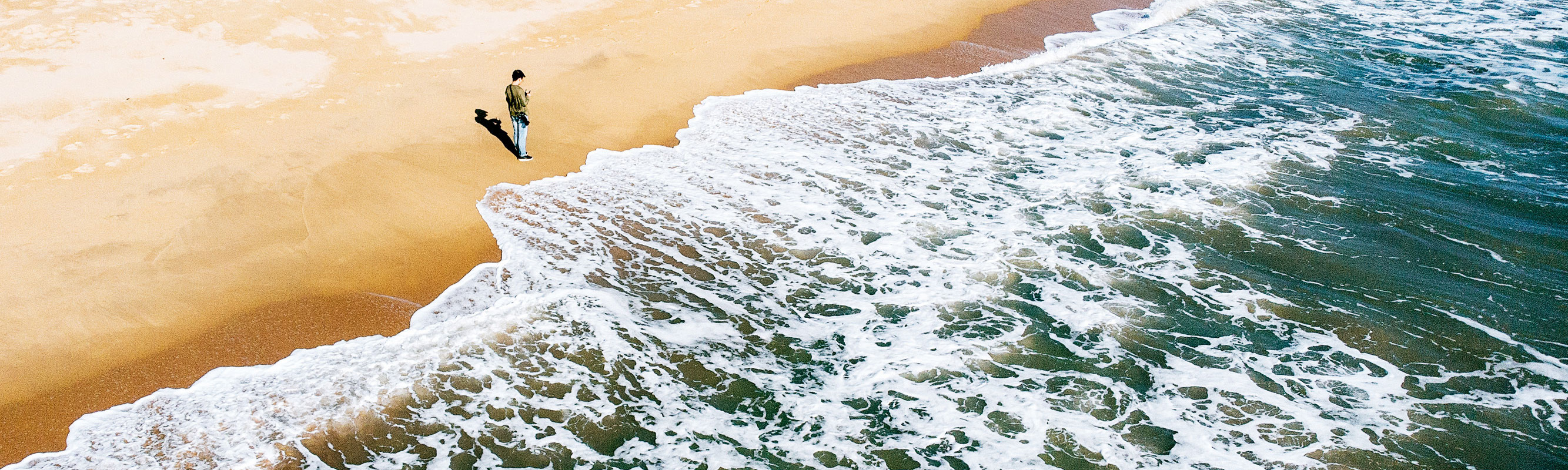 Aerial beach shot — Yimage